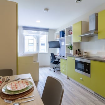 Bronze Studio - Image 1